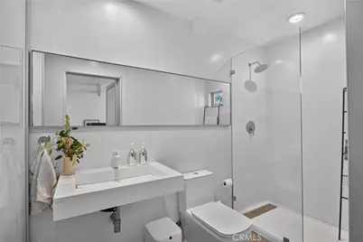 1037 N Laurel Avenue #1, West Hollywood, CA 90046 - Photo 11