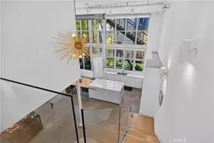 1037 N Laurel Ave, West Hollywood, CA 90046 - Photo 17