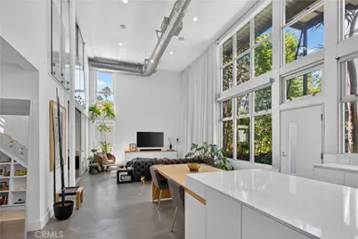 1037 N Laurel Avenue #1, West Hollywood, CA 90046 - Photo 1