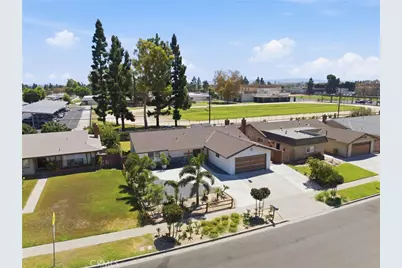 14762 Carfax, Tustin, CA 92780 - Photo 33