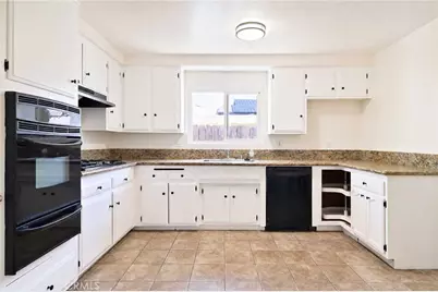 1911 W Maywood, Santa Ana, CA 92704 - Photo 5