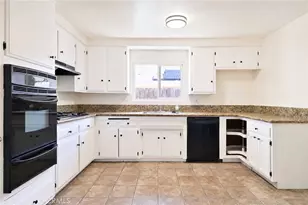 1911 W Maywood, Santa Ana, CA 92704 - Photo 5