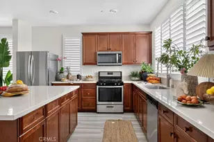 10670 Paramount Blvd, Downey, CA 90241 - Photo 7