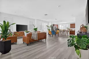 10670 Paramount Blvd, Downey, CA 90241 - Photo 5