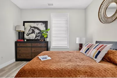 10670 Paramount Boulevard, Downey, CA 90241 - Photo 15