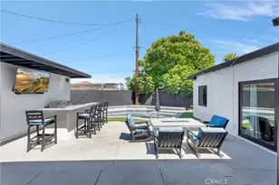 2916 Charlemagne Ave, Long Beach, CA 90815 - Photo 19