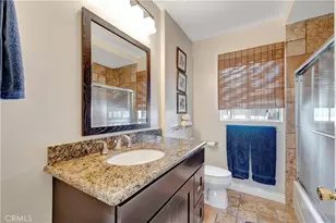 2916 Charlemagne Ave, Long Beach, CA 90815 - Photo 13