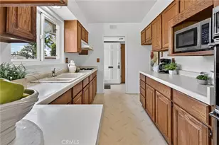 413 S Falcon St, Anaheim, CA 92804 - Photo 13