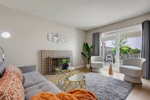 11389 Providencia, Cypress, CA 90630 - Photo 15