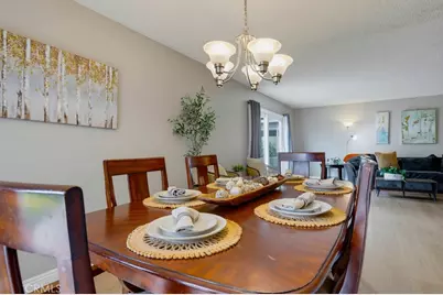 11389 Providencia, Cypress, CA 90630 - Photo 11