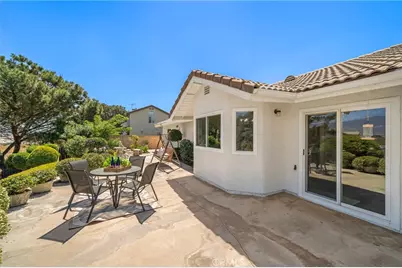 2437 N Sycamore, Rialto, CA 92377 - Photo 29