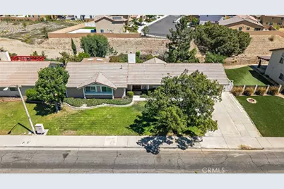 2437 N Sycamore, Rialto, CA 92377 - Photo 39