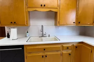 4538 Adenmoor Ave, Lakewood, CA 90713 - Photo 13