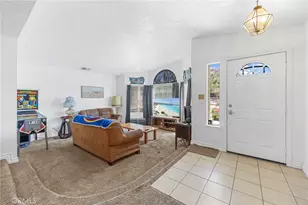 17240 Candlewood, Apple Valley, CA 92307 - Photo 9