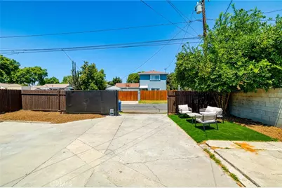 311 E Cummings Lane, Long Beach, CA 90805 - Photo 47