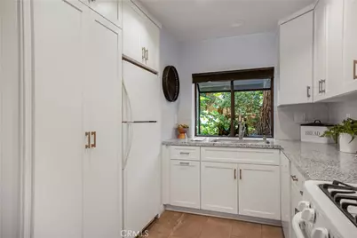 1054 Seco Street #106, Pasadena, CA 91103 - Photo 11