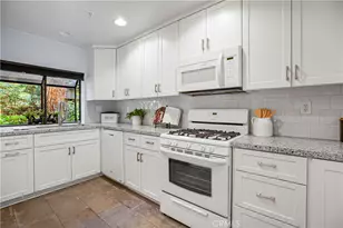 1054 Seco St, Pasadena, CA 91103 - Photo 9
