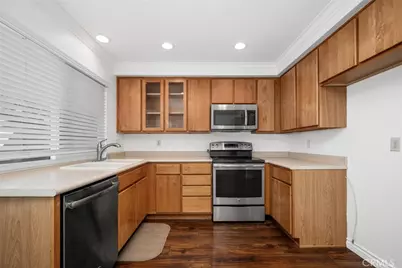 11264 Morgen Way, Cypress, CA 90630 - Photo 13