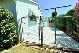 243 E Harrison, Pomona, CA 91767 - Photo 27