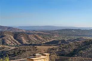 1159 S Pointe Premier, Anaheim Hills, CA 92807 - Photo 33