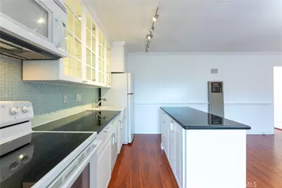 1329 E 1st #40, Long Beach, CA 90802 - Photo 7
