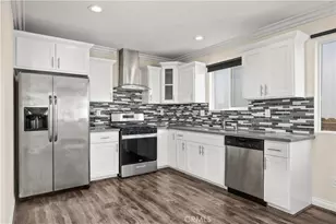 4812 Saturn St, Los Angeles, CA 90019 - Photo 9