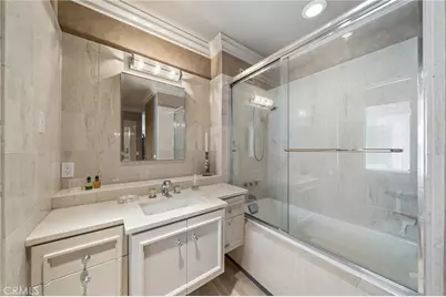 8031 Calle De La Plata, La Jolla, CA 92037 - Photo 35