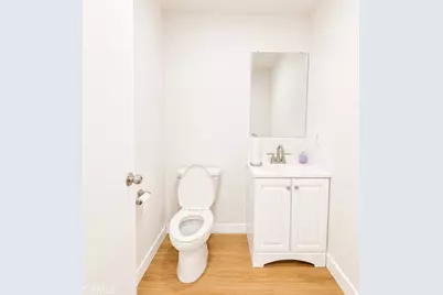 9706 Alondra Boulevard #203, Bellflower, CA 90706 - Photo 15