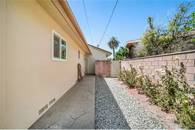 2070 S Eileen Drive, Anaheim, CA 92802 - Photo 35