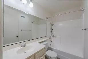 970 S Laurelwood, Anaheim, CA 92806 - Photo 25