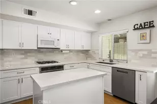 1038 S Cascade Ln, Anaheim Hills, CA 92808 - Photo 11