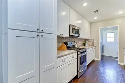 6032 Freckles Road, Lakewood, CA 90713 - Photo 5