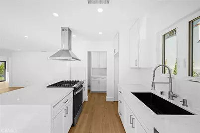 1561 2nd St Street, Manhattan Beach, CA 90266 - Photo 7