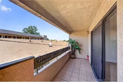 275 Esperanza #303, Long Beach, CA 90802 - Photo 13