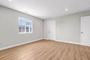 11822 Rialto, Los Angeles, CA 91352 - Photo 11