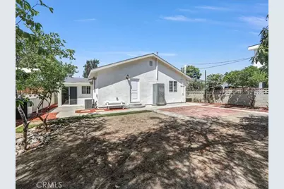 11822 Rialto, Los Angeles, CA 91352 - Photo 17