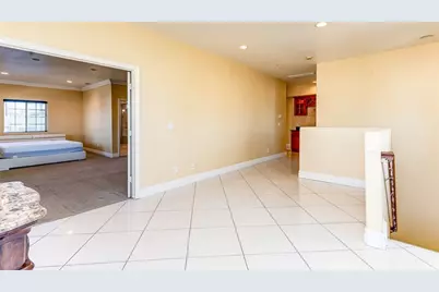 4326 Clara St., Cudahy, CA 90201 - Photo 9