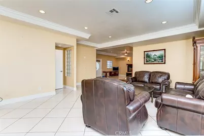 4326 Clara St., Cudahy, CA 90201 - Photo 5
