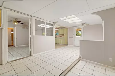 9591 Crestwood, Anaheim, CA 92804 - Photo 9