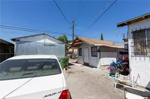 139 W 88th Pl, Los Angeles, CA 90003 - Photo 3