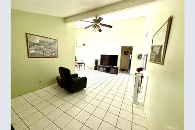 19115 Wiersma, Cerritos, CA 90703 - Photo 13