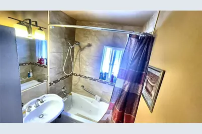 2453 Easy, Long Beach, CA 90810 - Photo 3