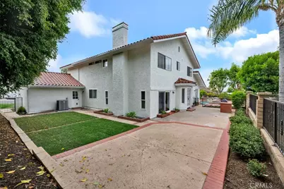 2121 E Vista Mesa Way, Orange, CA 92867 - Photo 21
