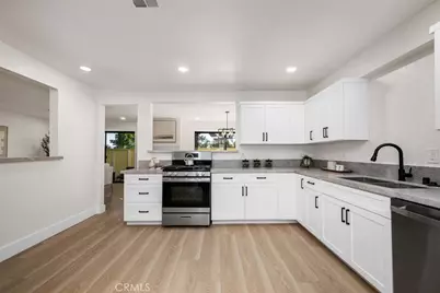 6013 Loynes, Long Beach, CA 90803 - Photo 13