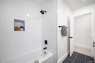 6013 Loynes, Long Beach, CA 90803 - Photo 33