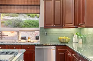 19440 Cleveland Bay Ln, Yorba Linda, CA 92886 - Photo 21