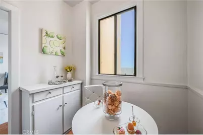 315 W 3rd #1011, Long Beach, CA 90802 - Photo 17