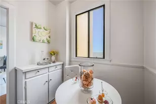 315 W 3rd, Long Beach, CA 90802 - Photo 17