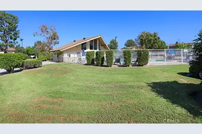 700 E Taft #22, Orange, CA 92865 - Photo 37