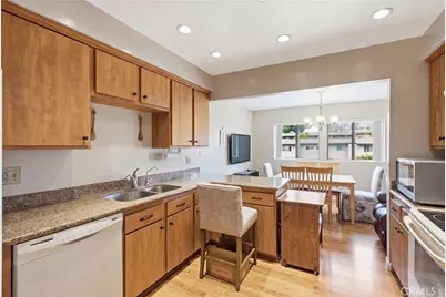 12300 Montecito Road #24, Seal Beach, CA 90740 - Photo 5
